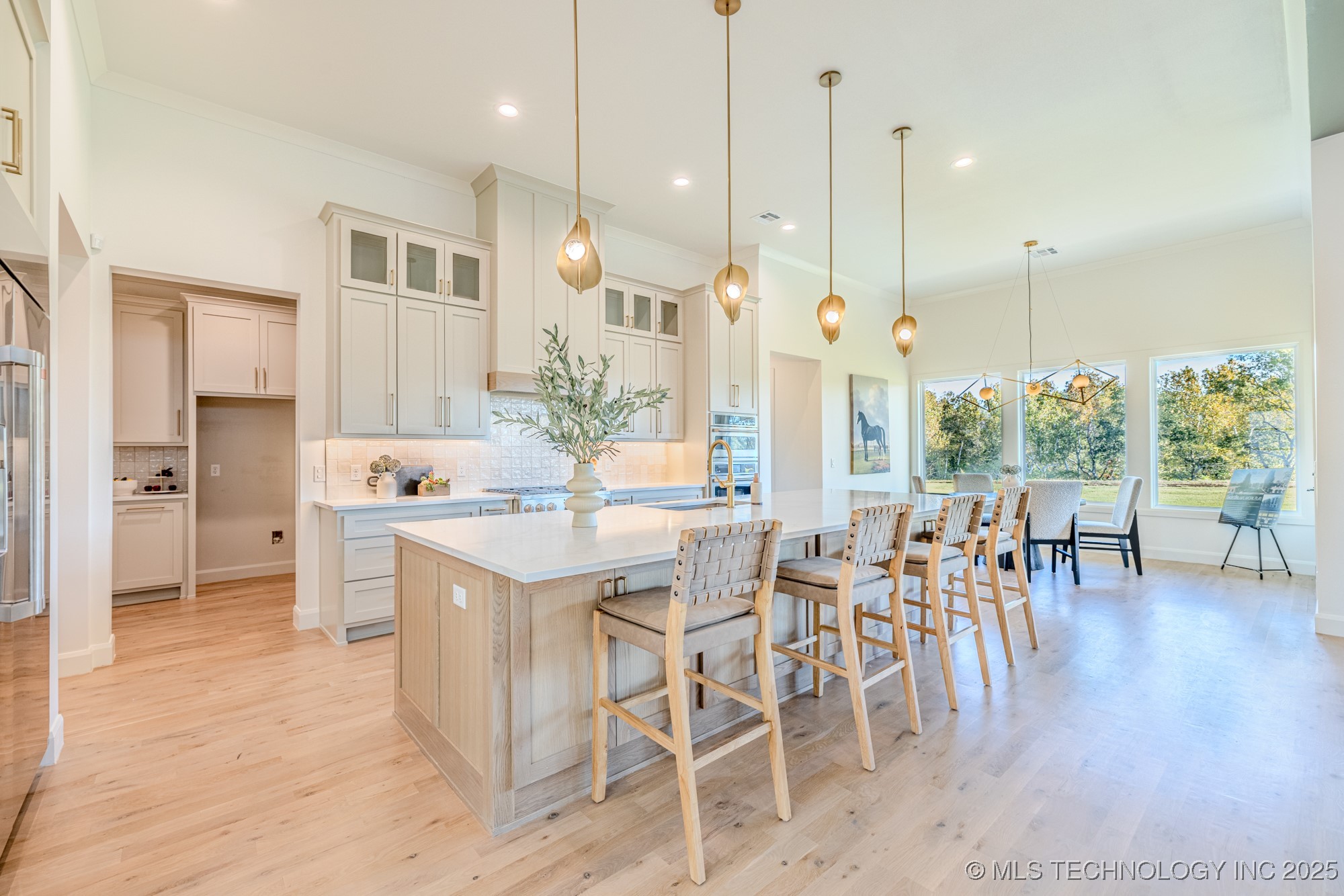 8200 E Elgin Street Property Photo 14