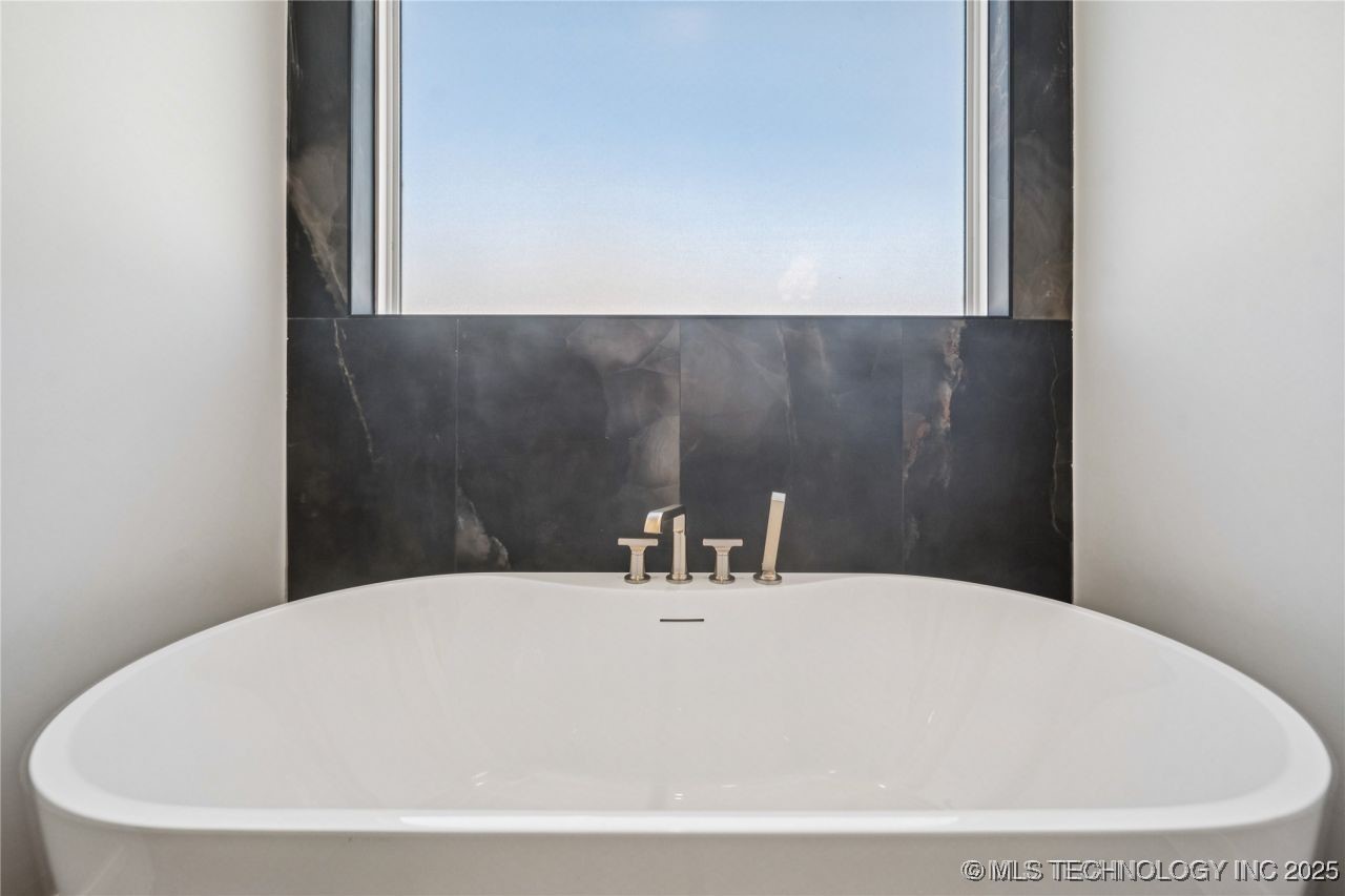 8200 E Elgin Street Property Photo 26