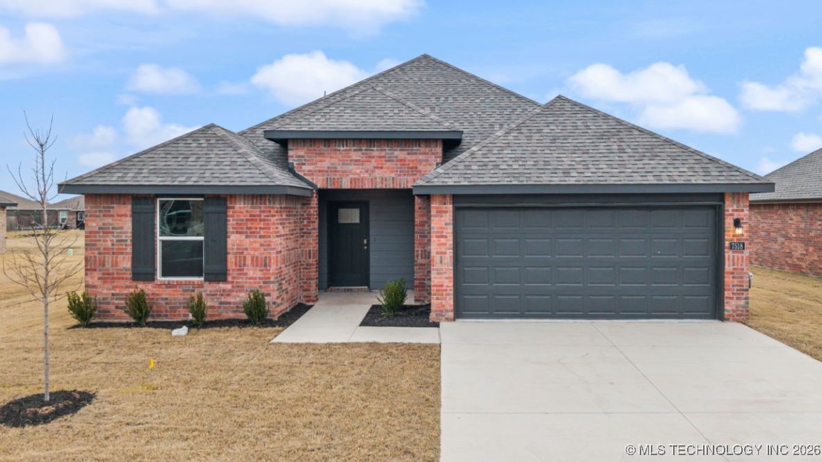 7518 E 156th Place S Property Photo 1