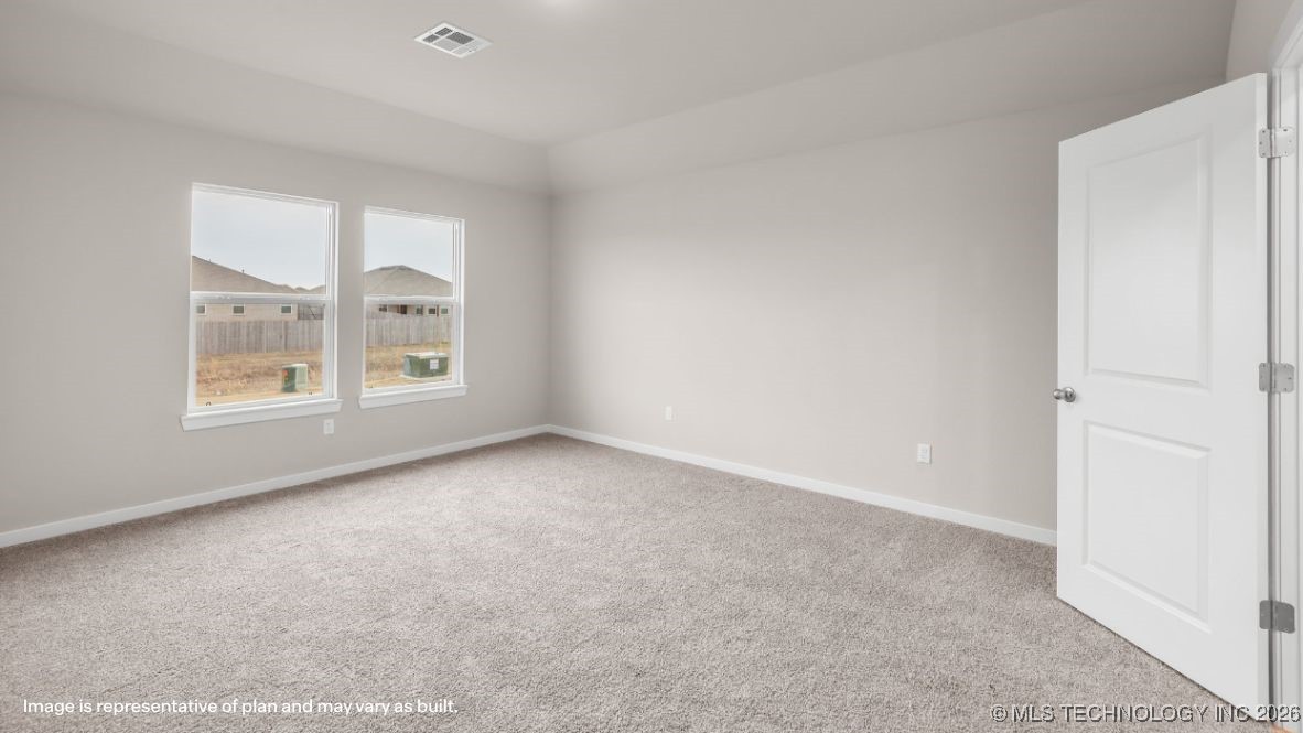 7518 E 156th Place S Property Photo 9