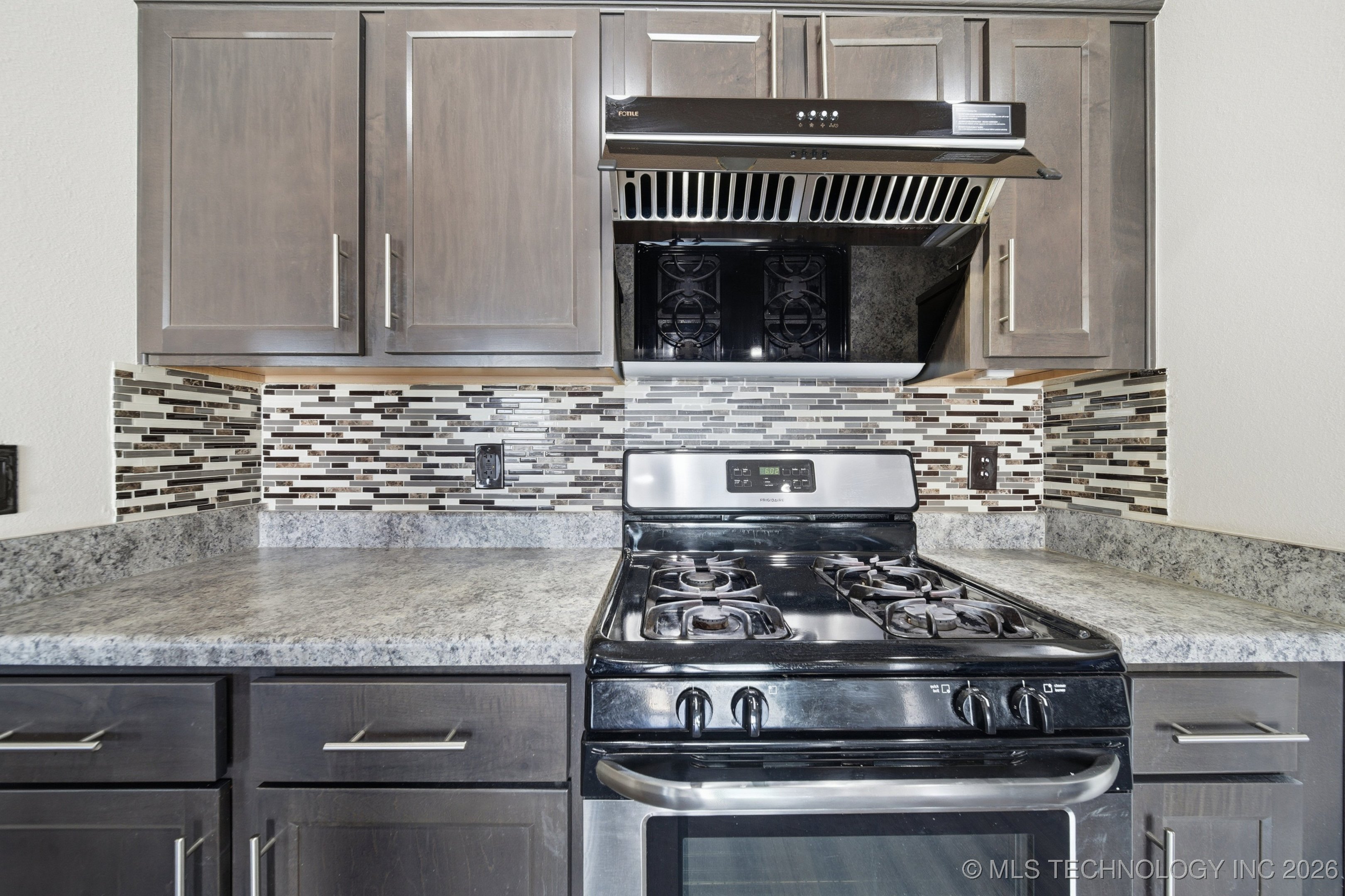 6057 E 147th Street S Property Photo 13