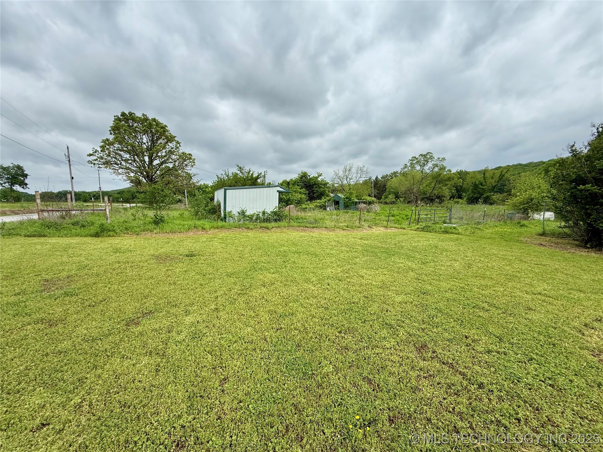 26945 S 206 Road Property Photo 11
