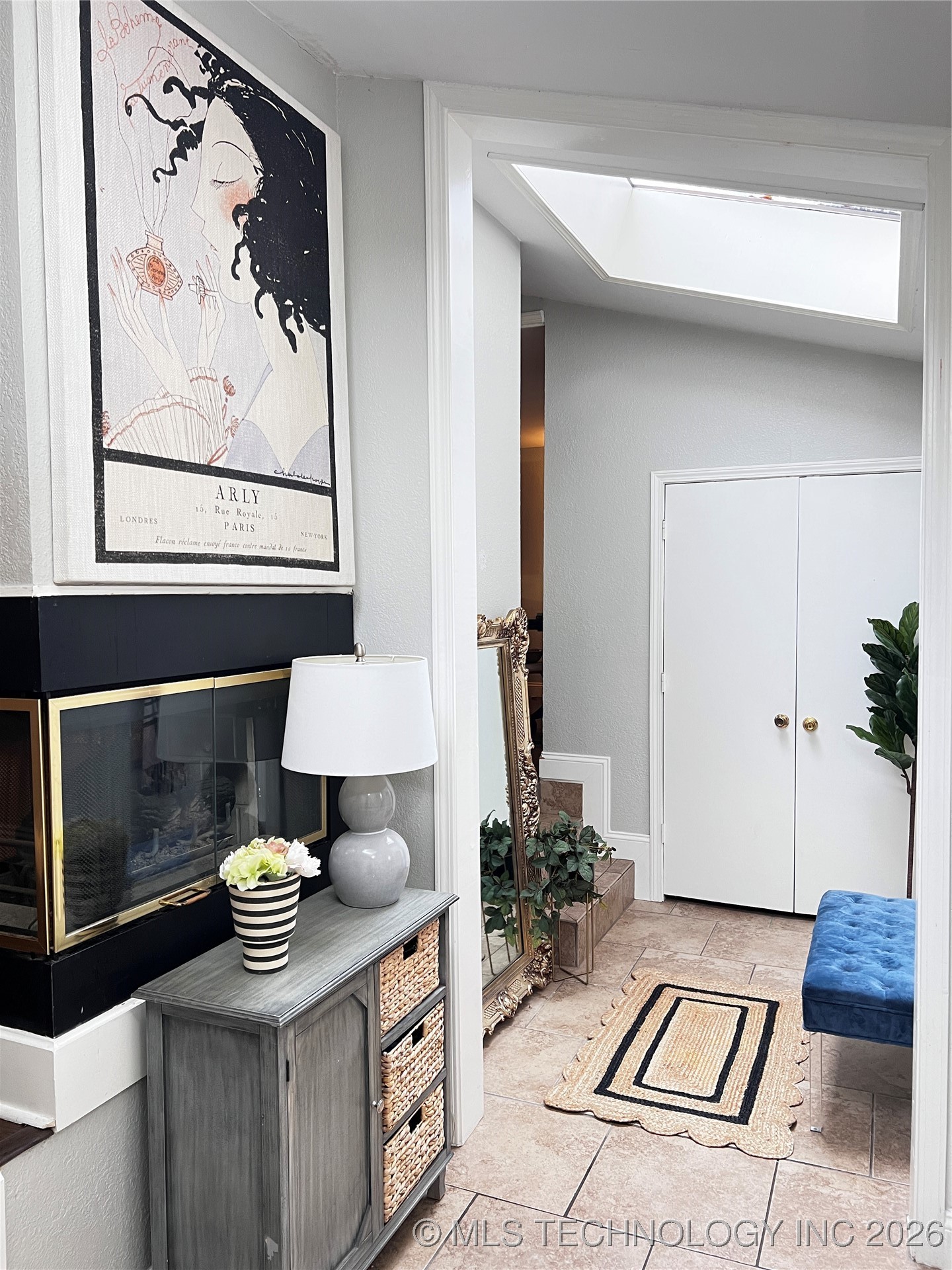 1324 E 38th Street 1324c Property Photo 7