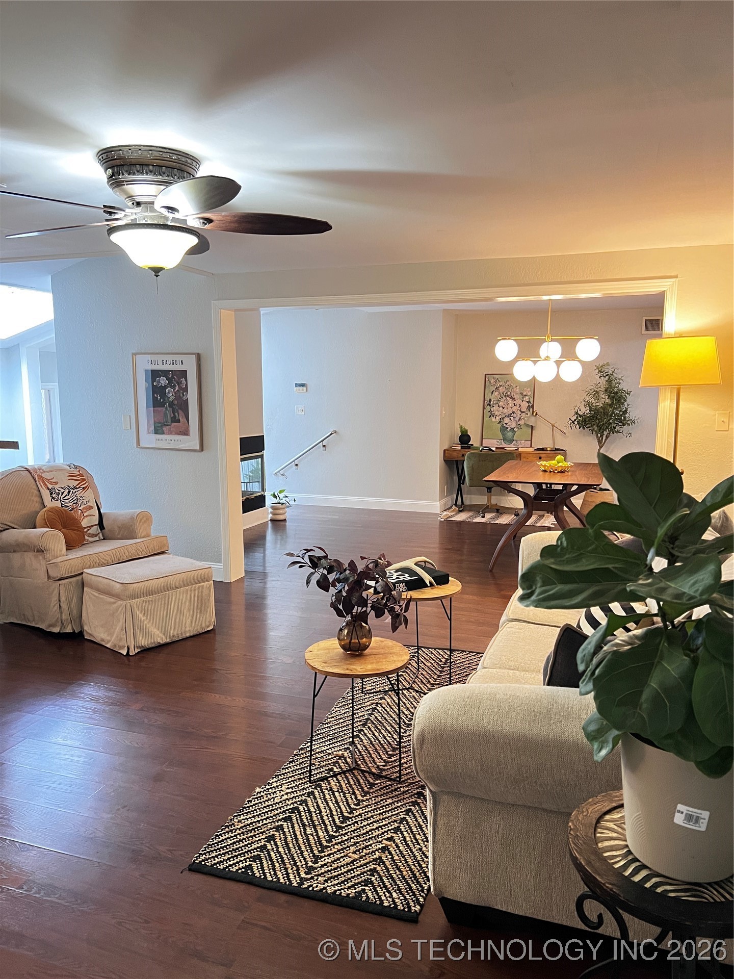 1324 E 38th Street 1324c Property Photo 8