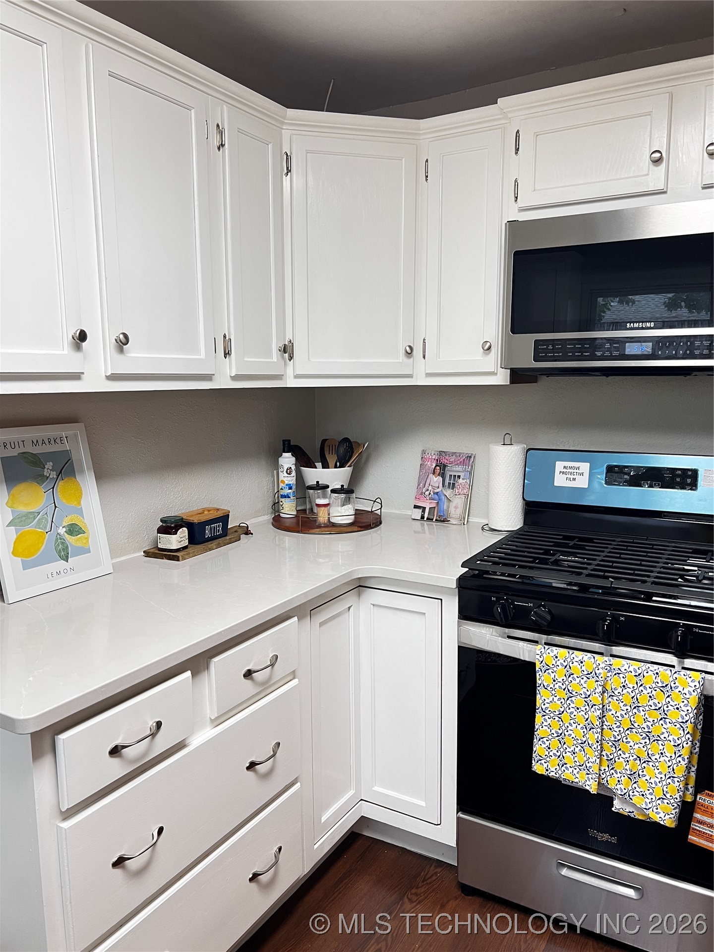 1324 E 38th Street 1324c Property Photo 17