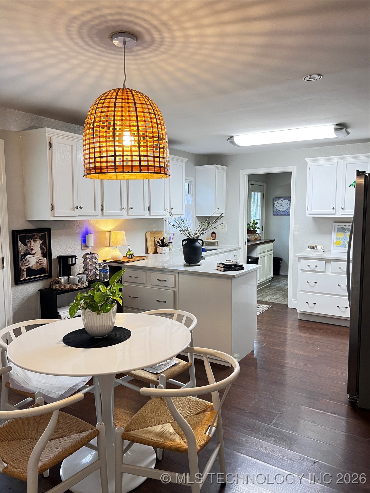 1324 E 38th Street 1324c Property Photo 20