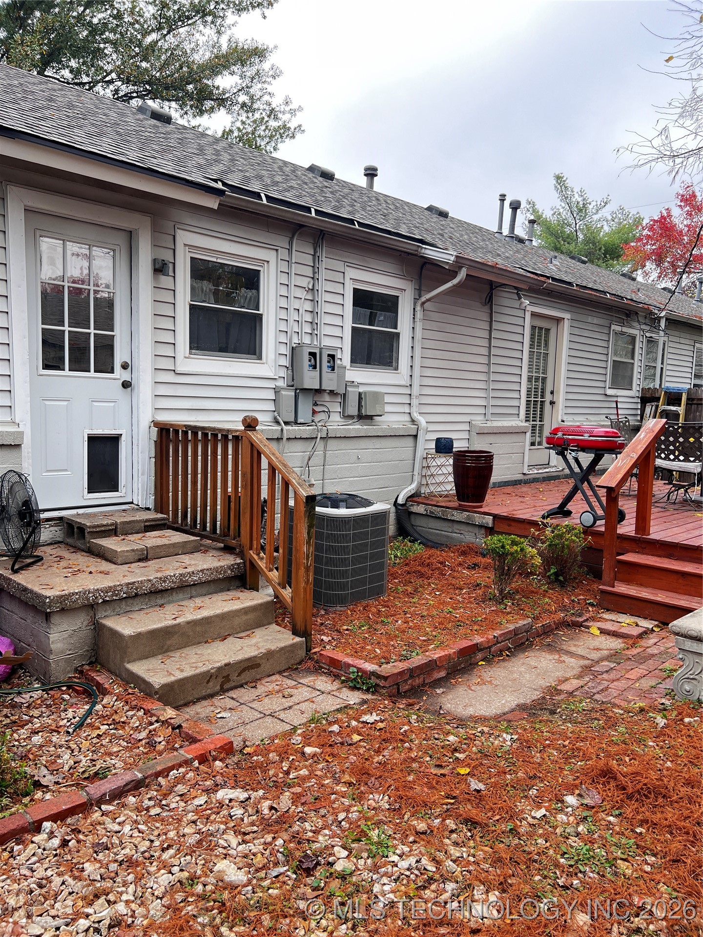 1324 E 38th Street 1324c Property Photo 41