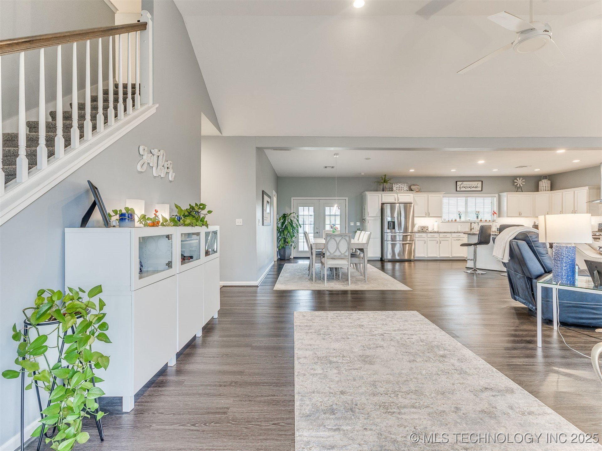 19405 Carriage Court Property Photo 7