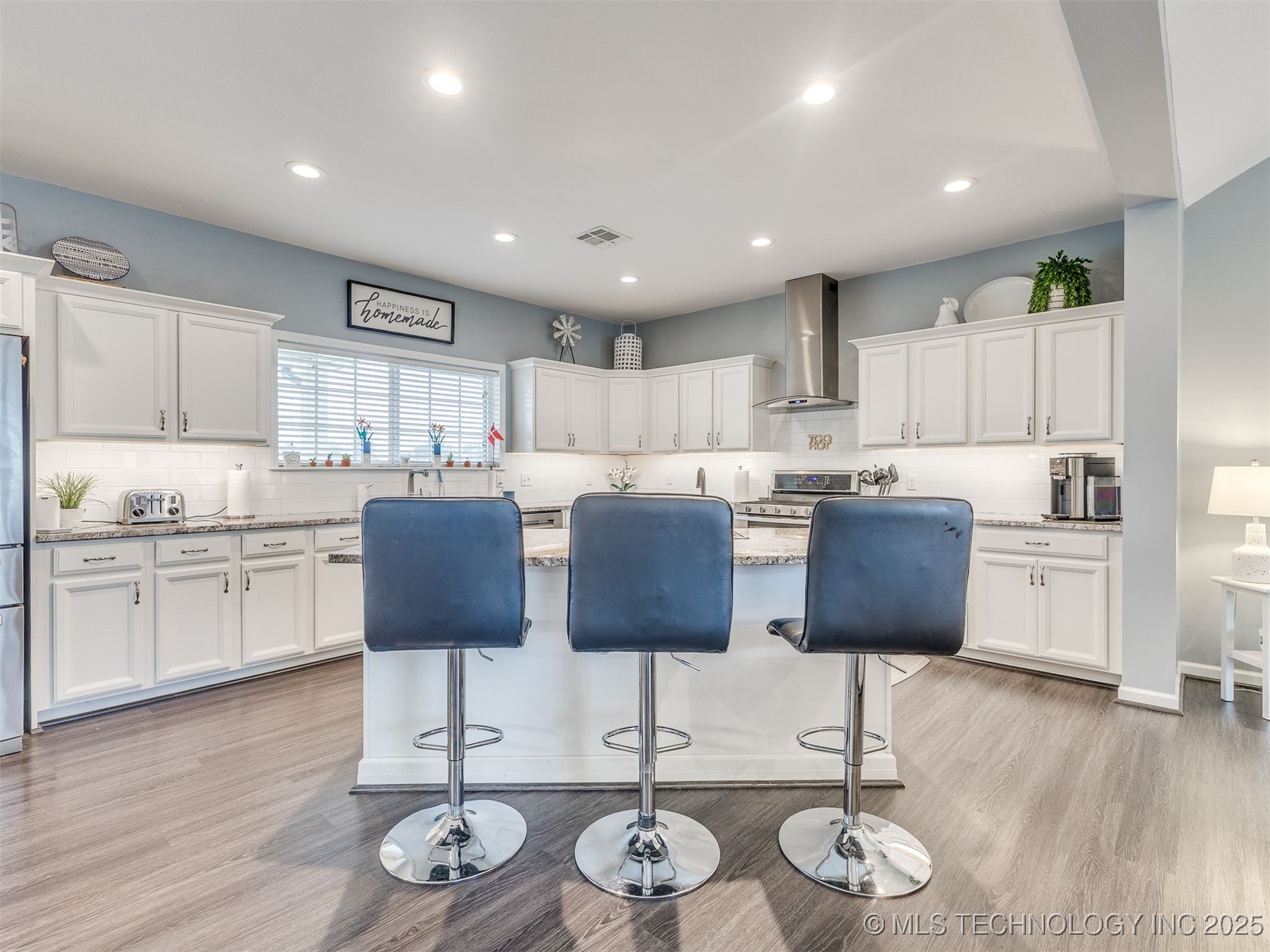 19405 Carriage Court Property Photo 15