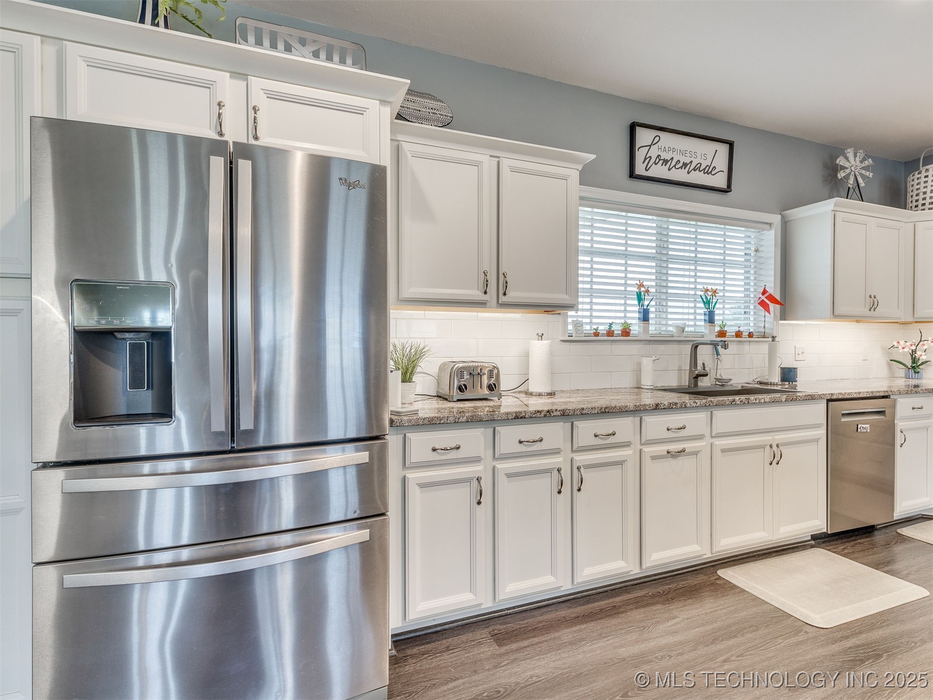 19405 Carriage Court Property Photo 16