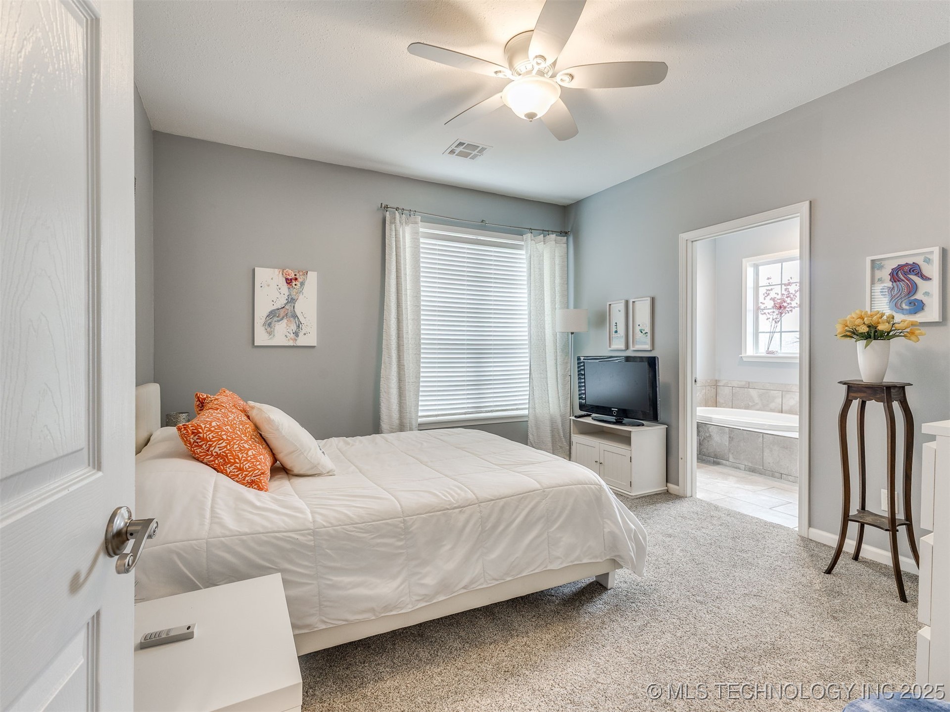 19405 Carriage Court Property Photo 33