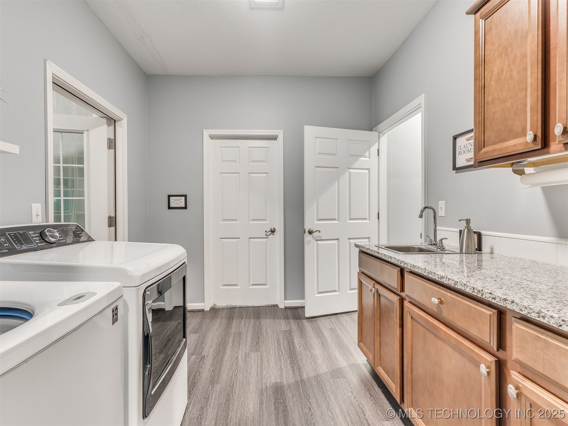 19405 Carriage Court Property Photo 47