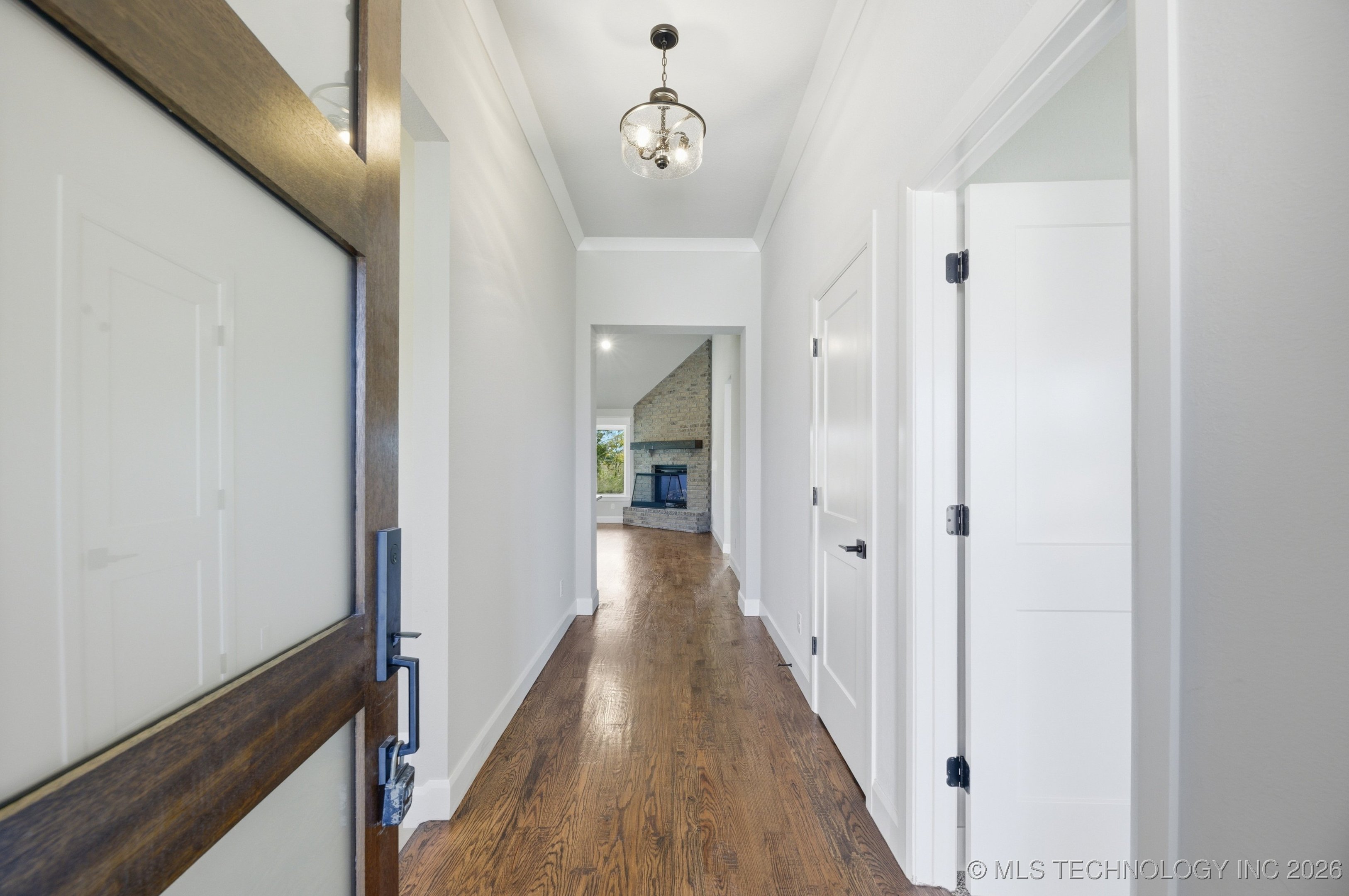 10625 S 233rd East Avenue Property Photo 2