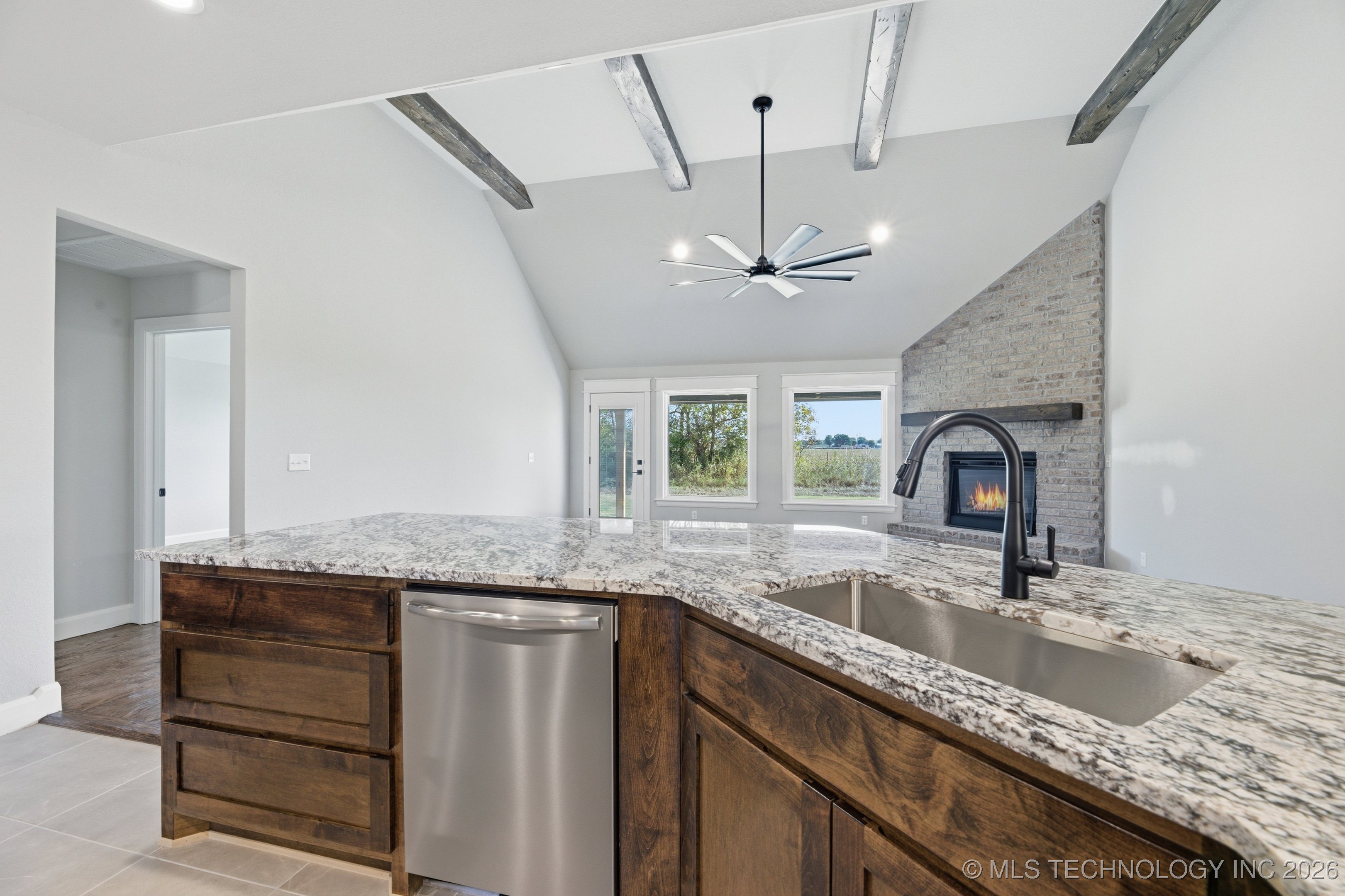 10625 S 233rd East Avenue Property Photo 11