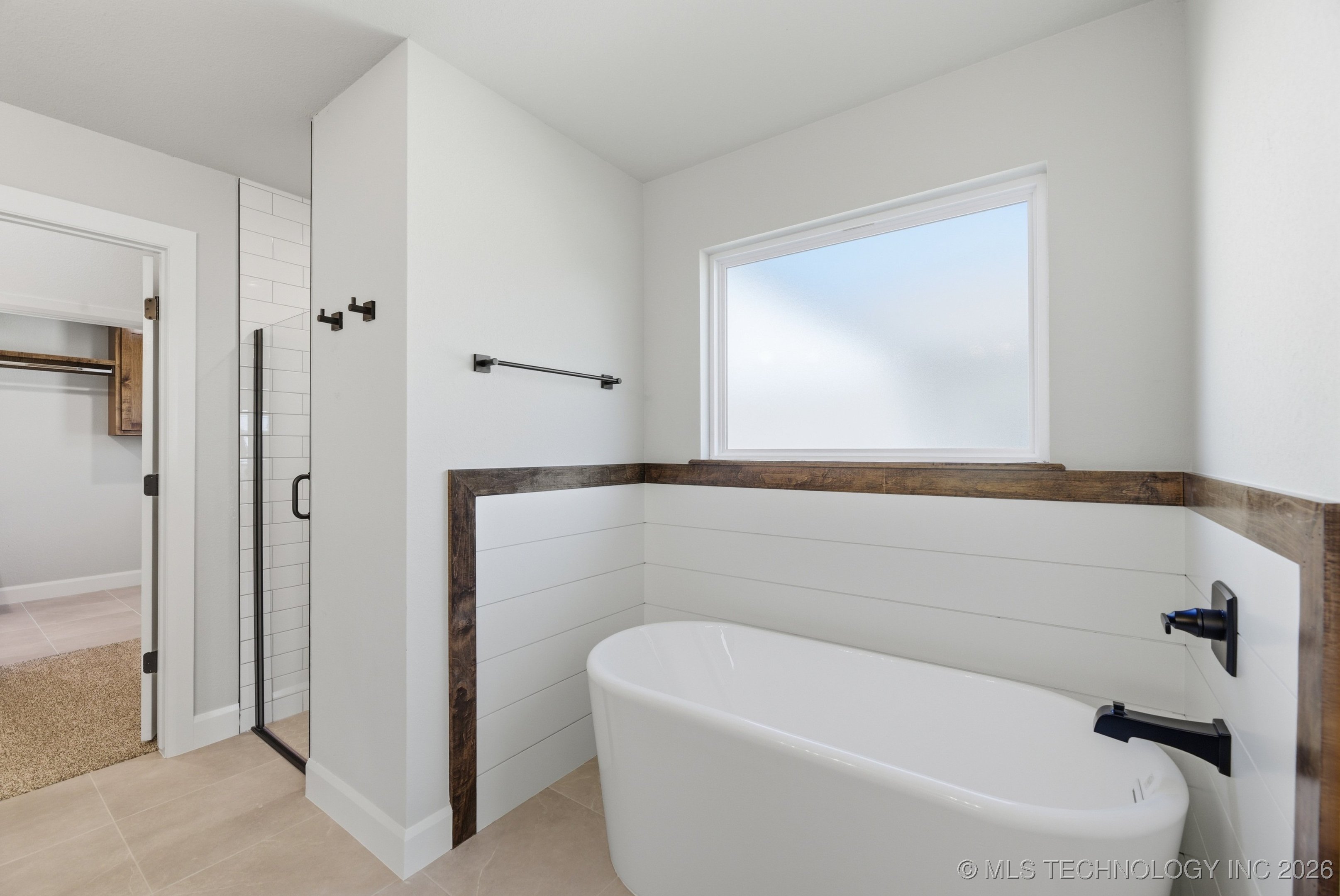 10625 S 233rd East Avenue Property Photo 15