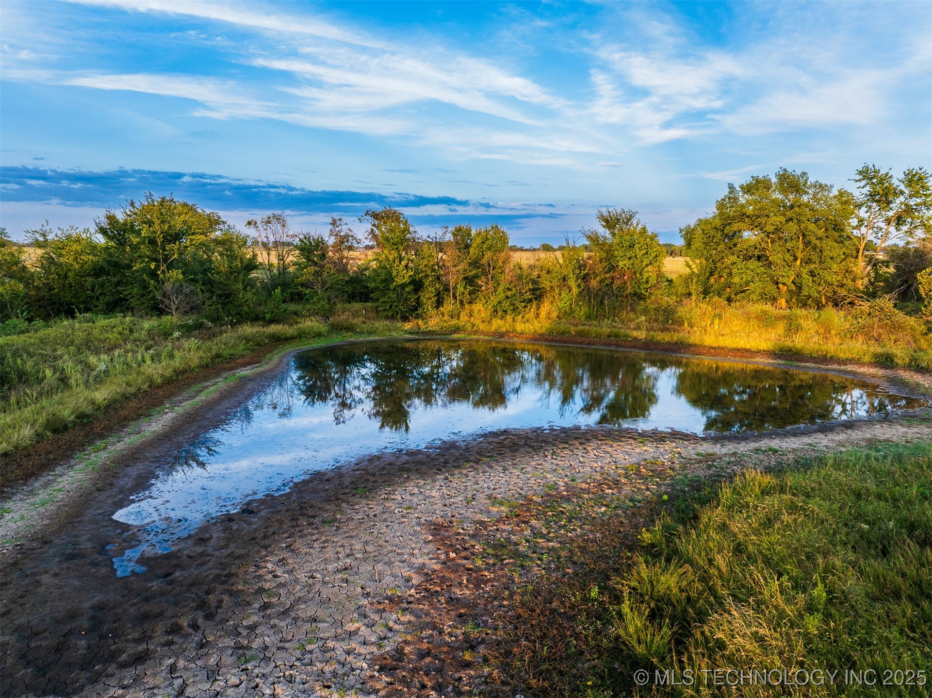 2 Ash Road Property Photo 10
