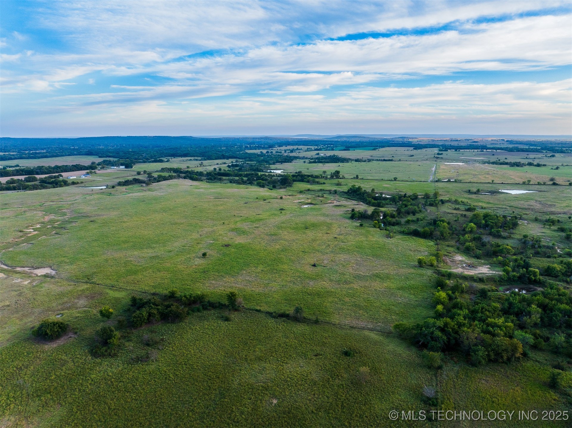 2 Ash Road Property Photo 23