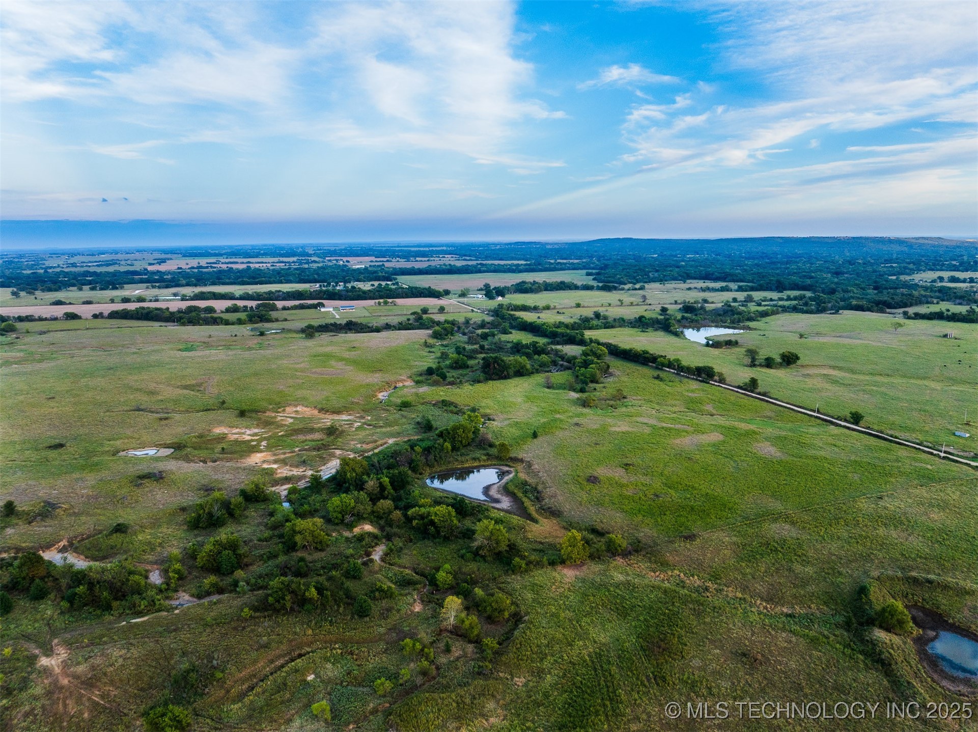 2 Ash Road Property Photo 26