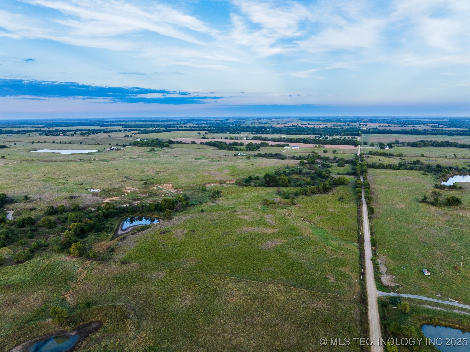 2 Ash Road Property Photo 27