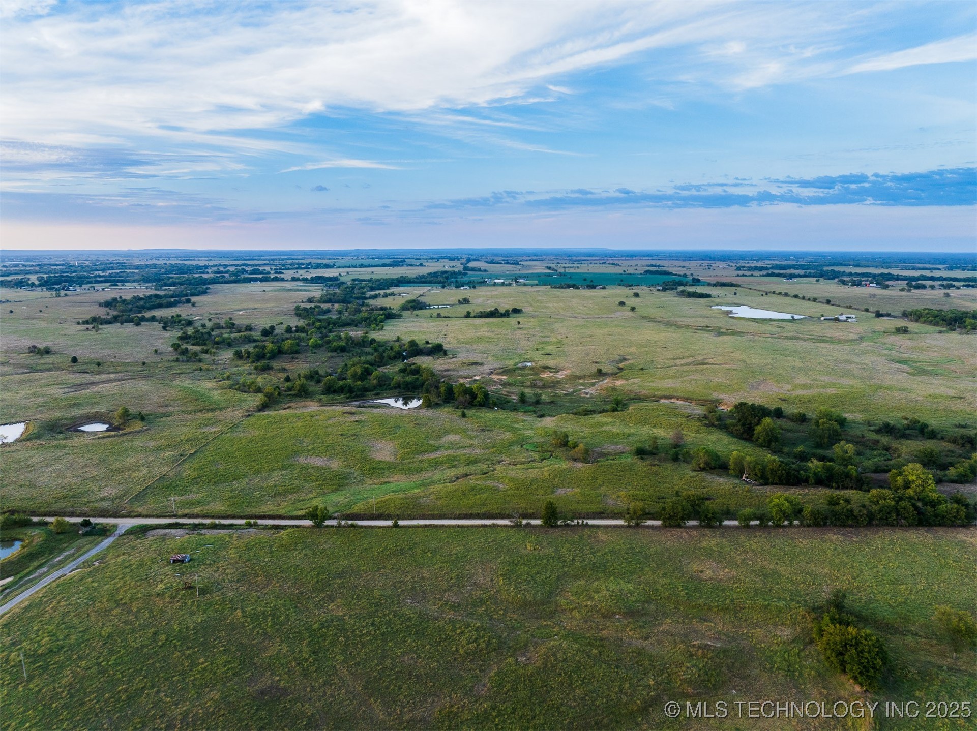 2 Ash Road Property Photo 30