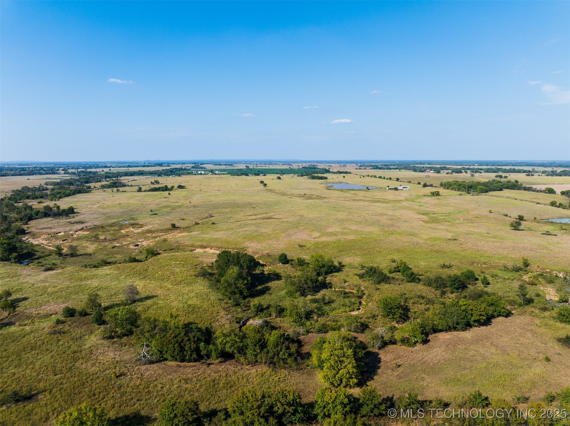 2 Ash Road Property Photo 37