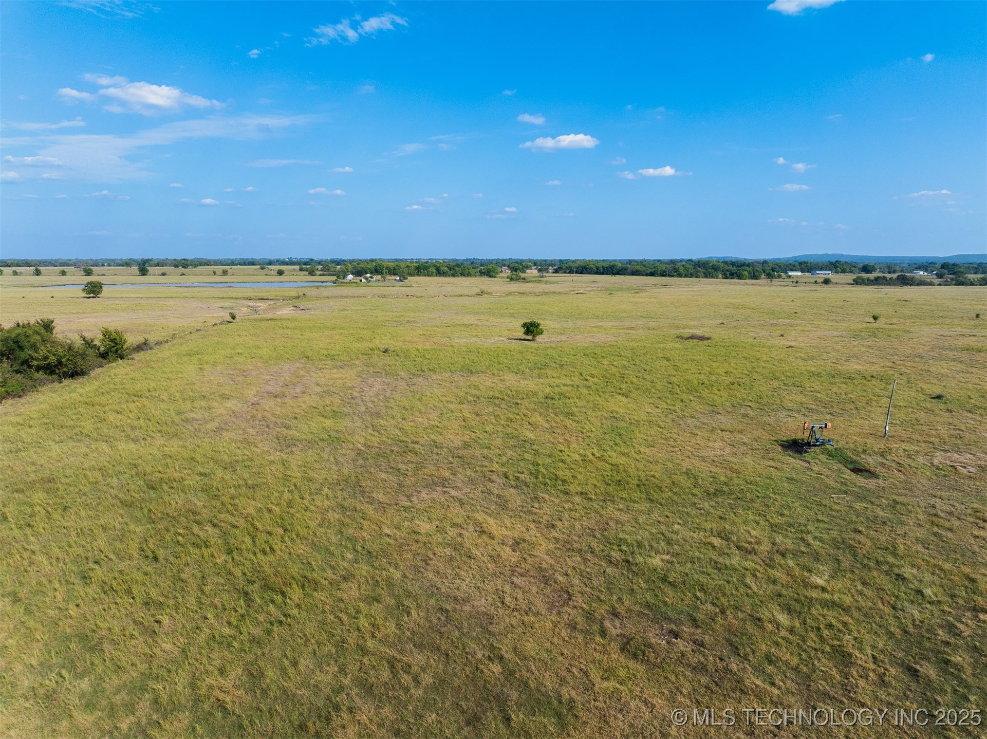 2 Ash Road Property Photo 42