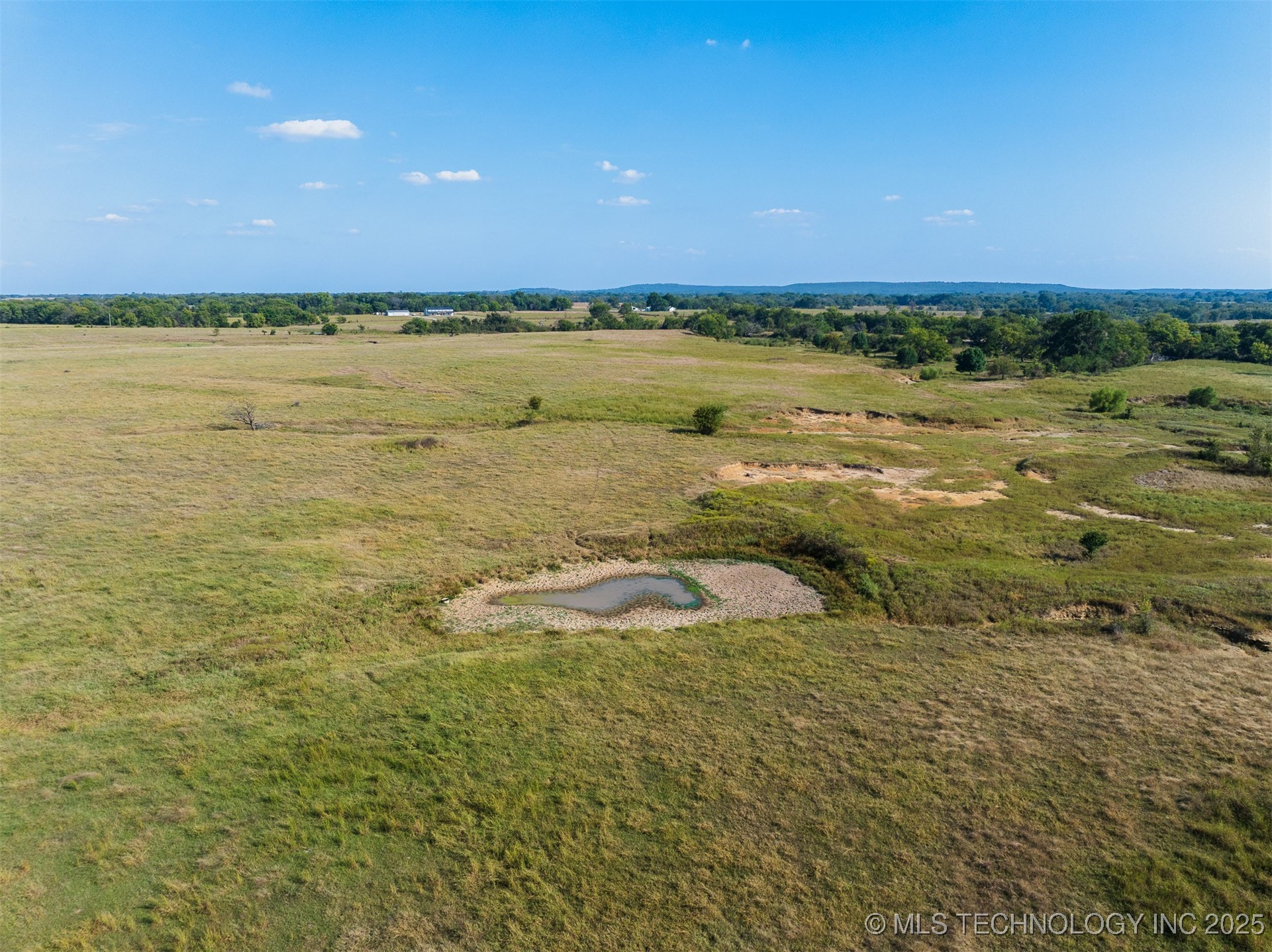 2 Ash Road Property Photo 44
