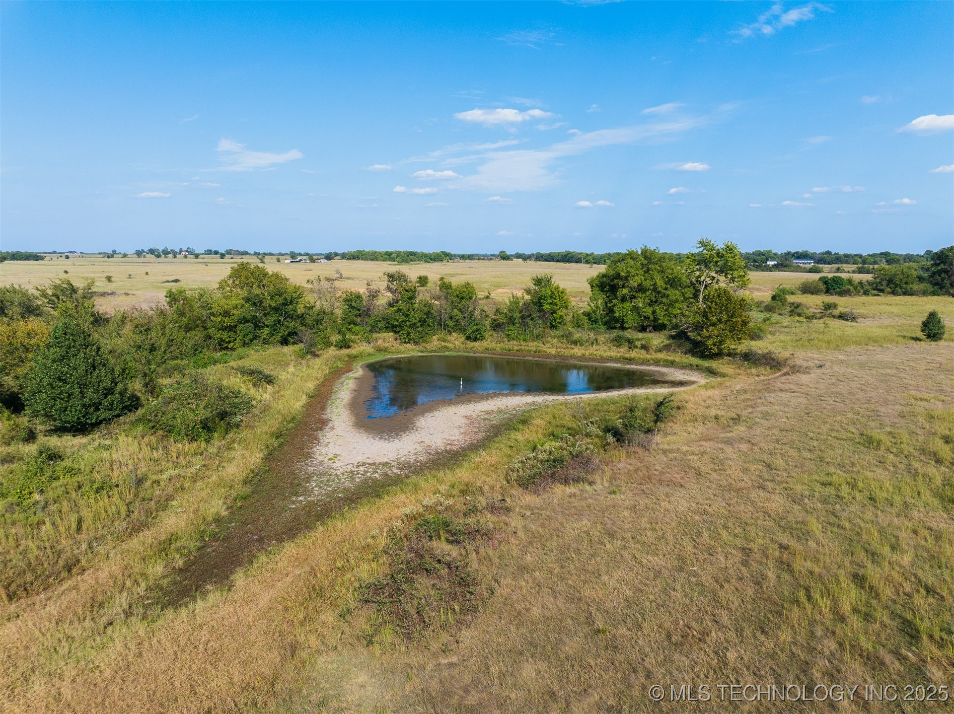 2 Ash Road Property Photo 46