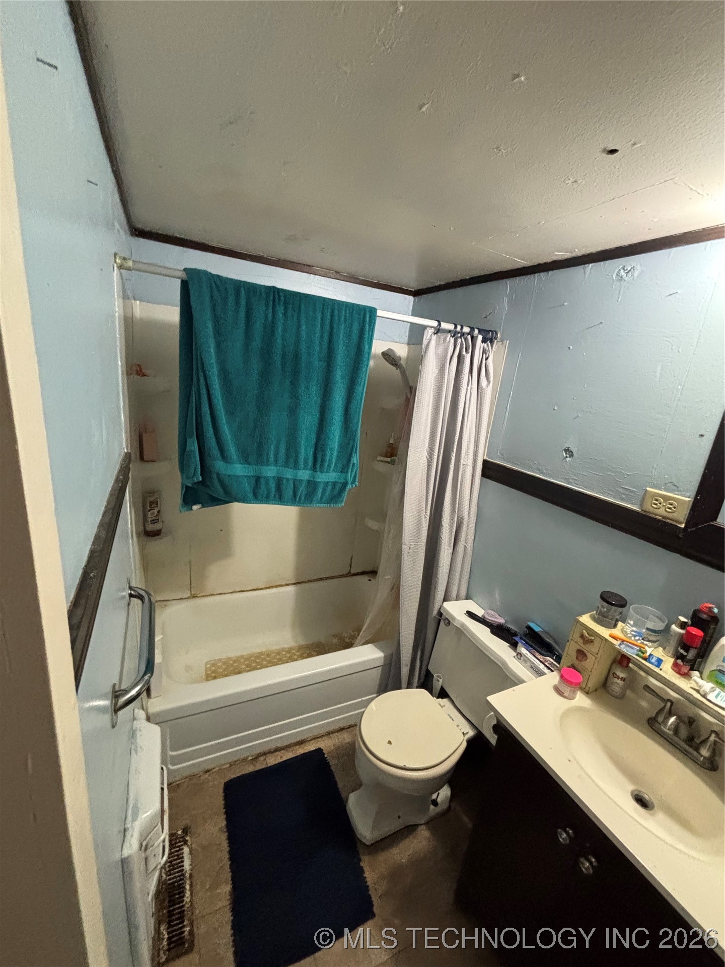 2545373 Property Photo 12