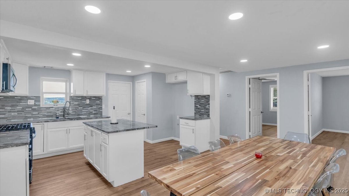 6033 S 31st West Avenue Property Photo 6