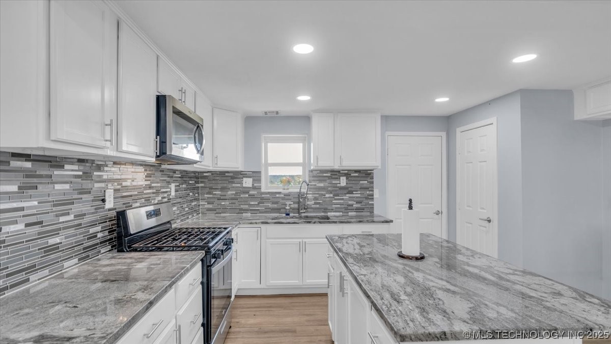 6033 S 31st West Avenue Property Photo 7