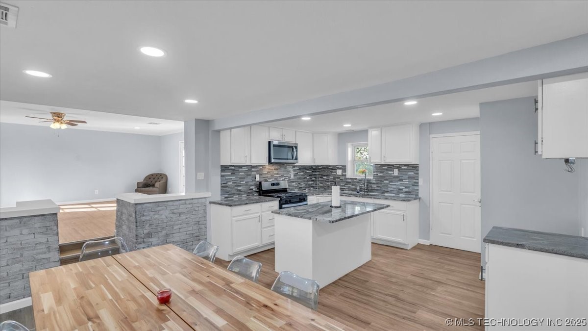 6033 S 31st West Avenue Property Photo 8