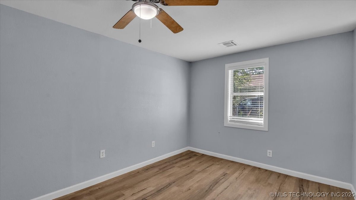 6033 S 31st West Avenue Property Photo 15