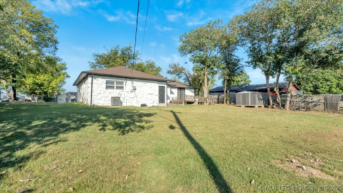 6033 S 31st West Avenue Property Photo 22