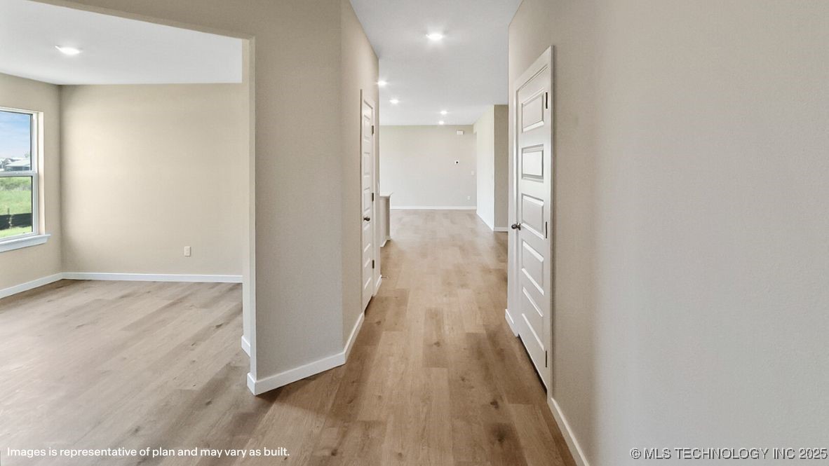 22953 E 106th Place S Property Photo 11