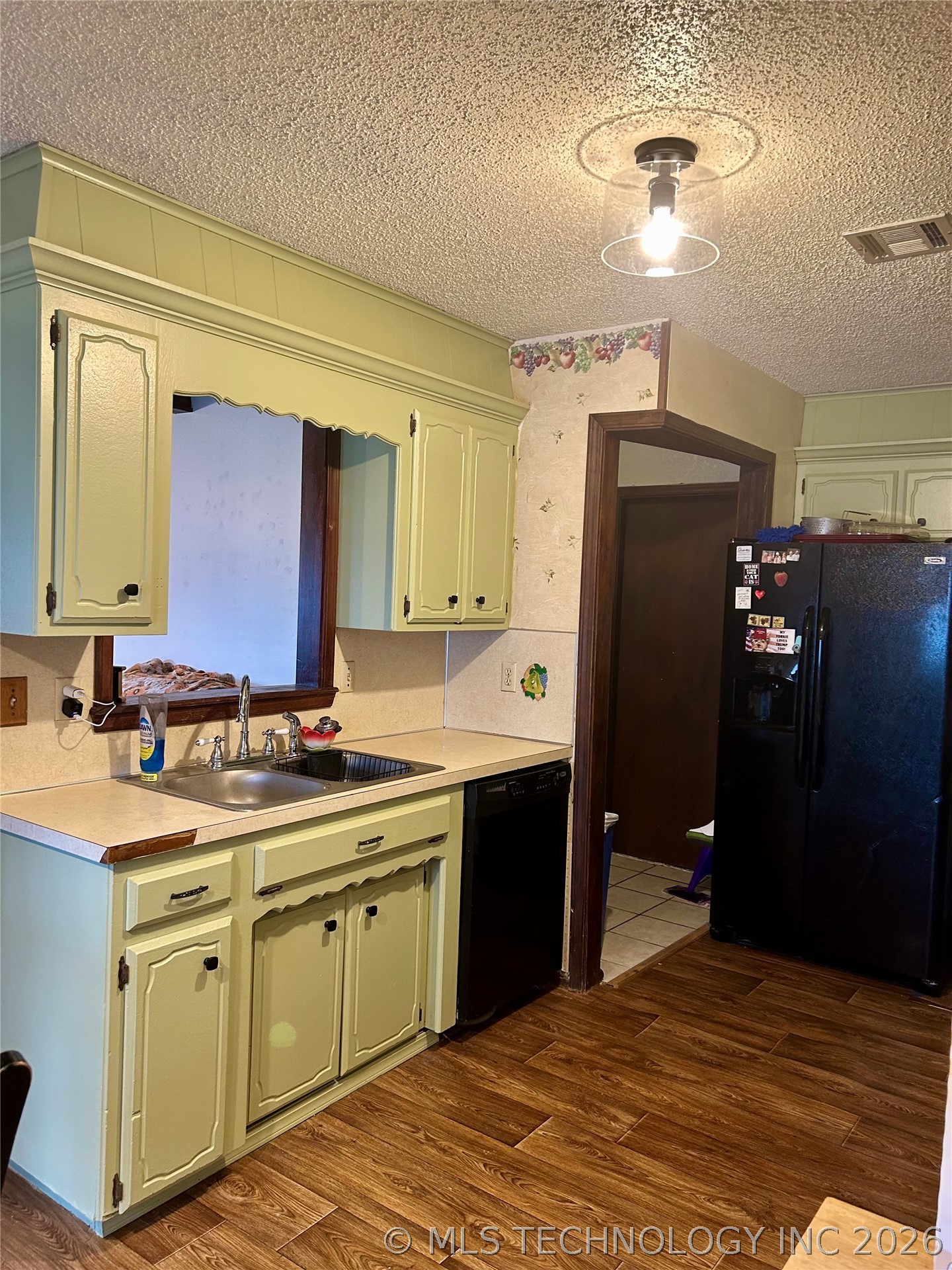 704 Foltz Lane Property Photo 10