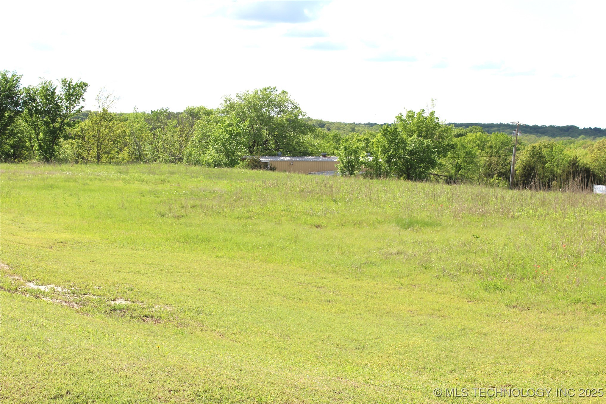 14233 S 142nd Road Property Photo 10