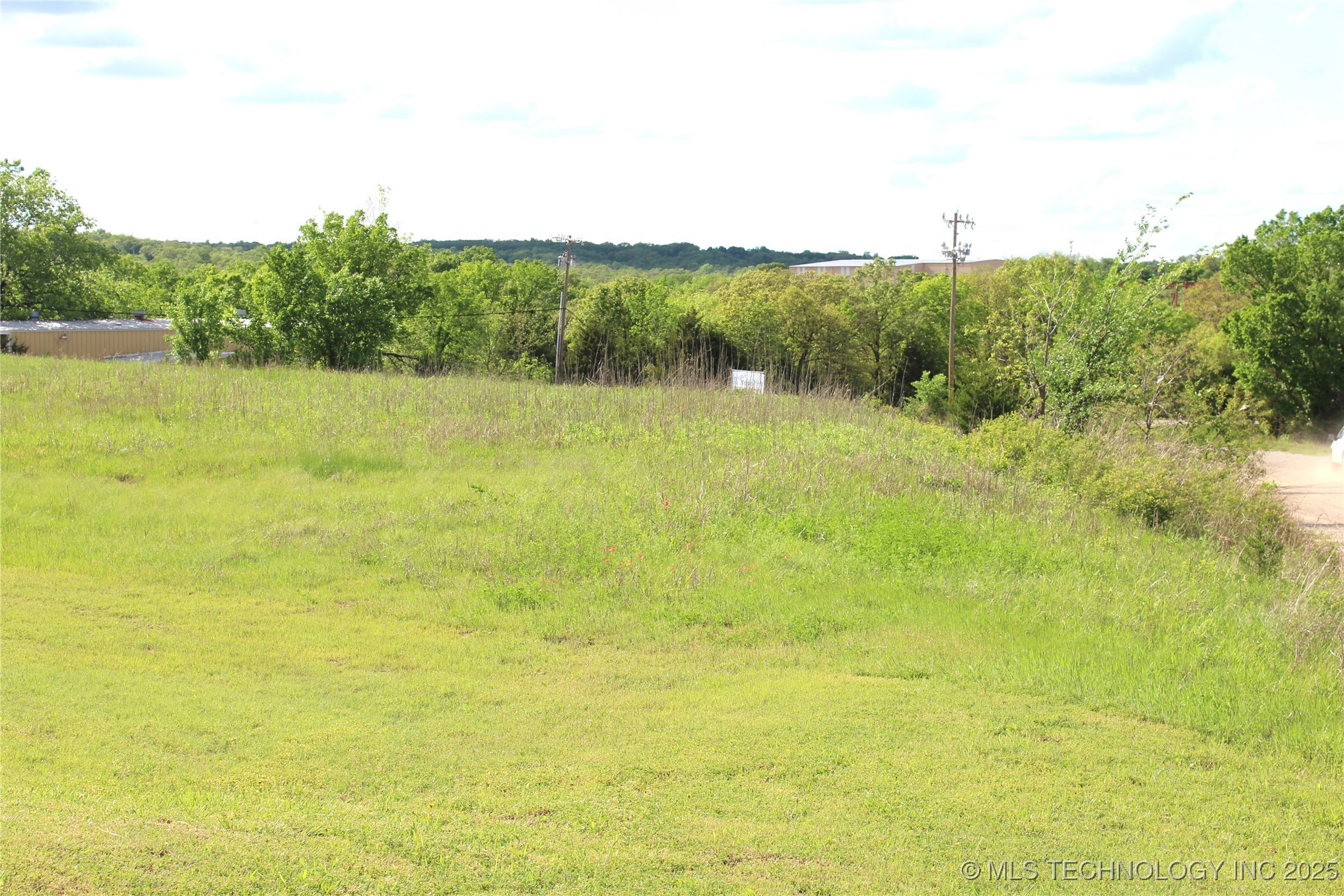 14233 S 142nd Road Property Photo 11