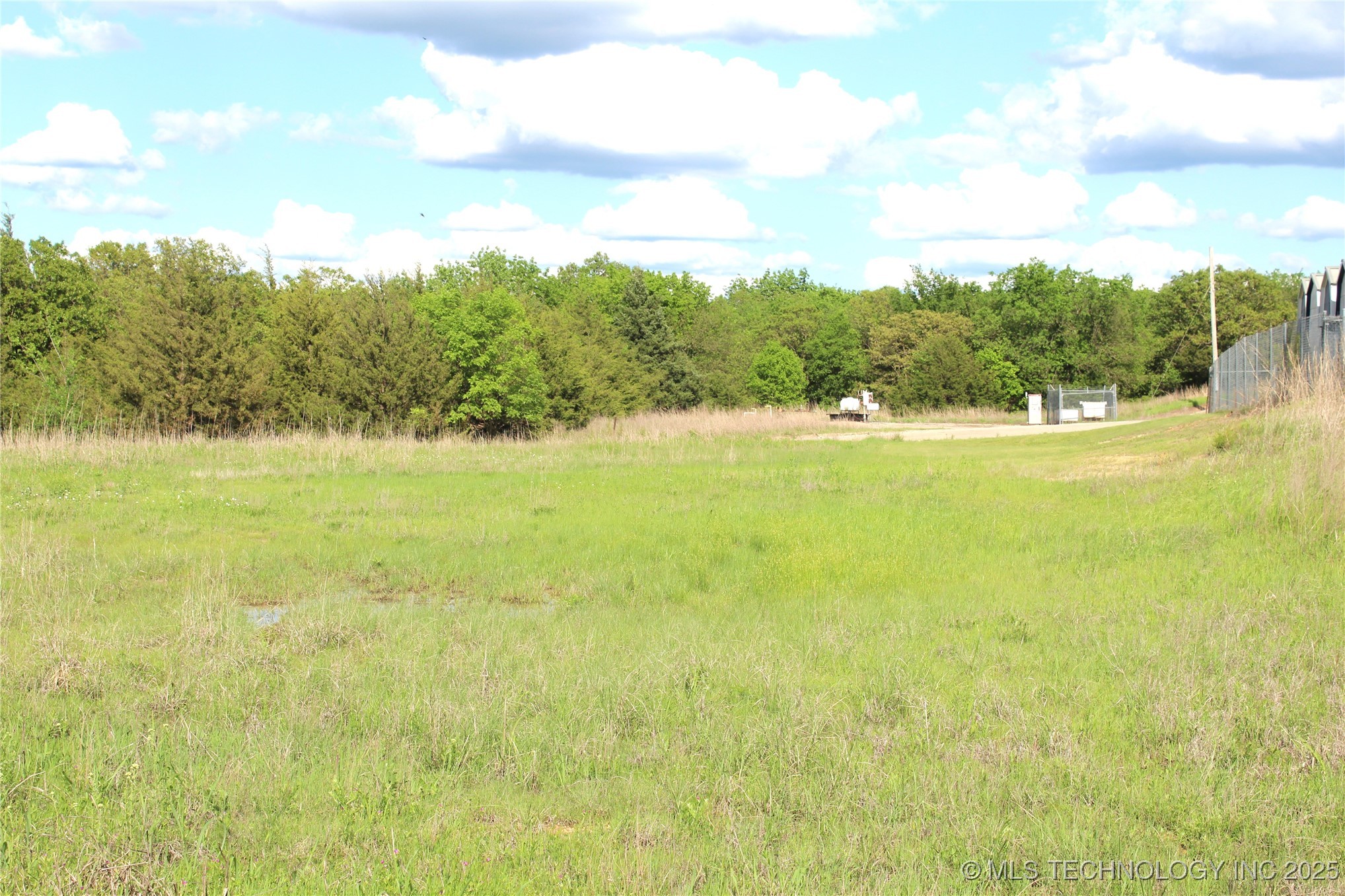 14233 S 142nd Road Property Photo 12