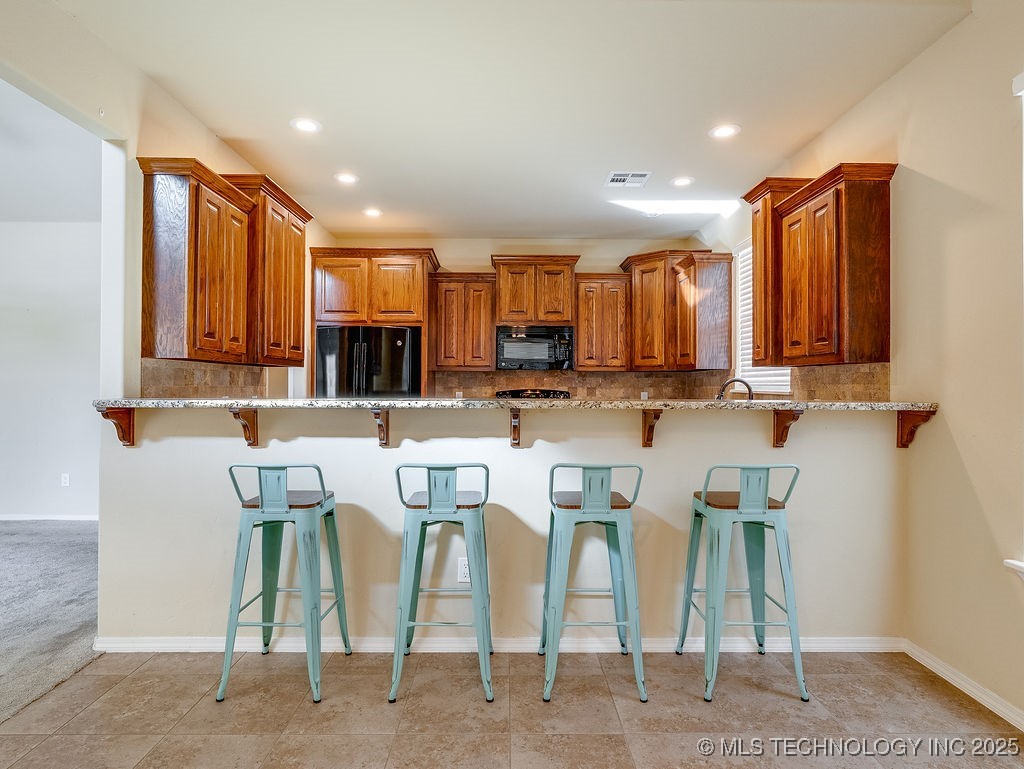 2819 Abbey Drive Property Photo 17