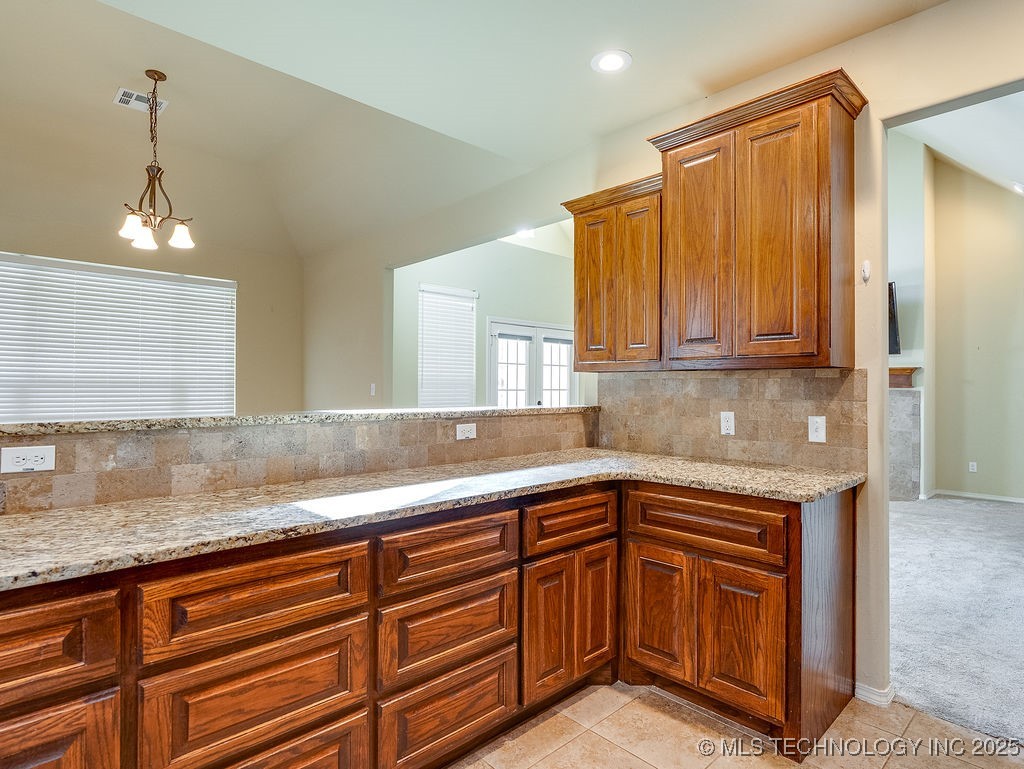 2819 Abbey Drive Property Photo 23