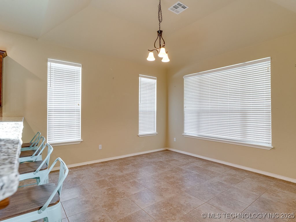 2819 Abbey Drive Property Photo 24