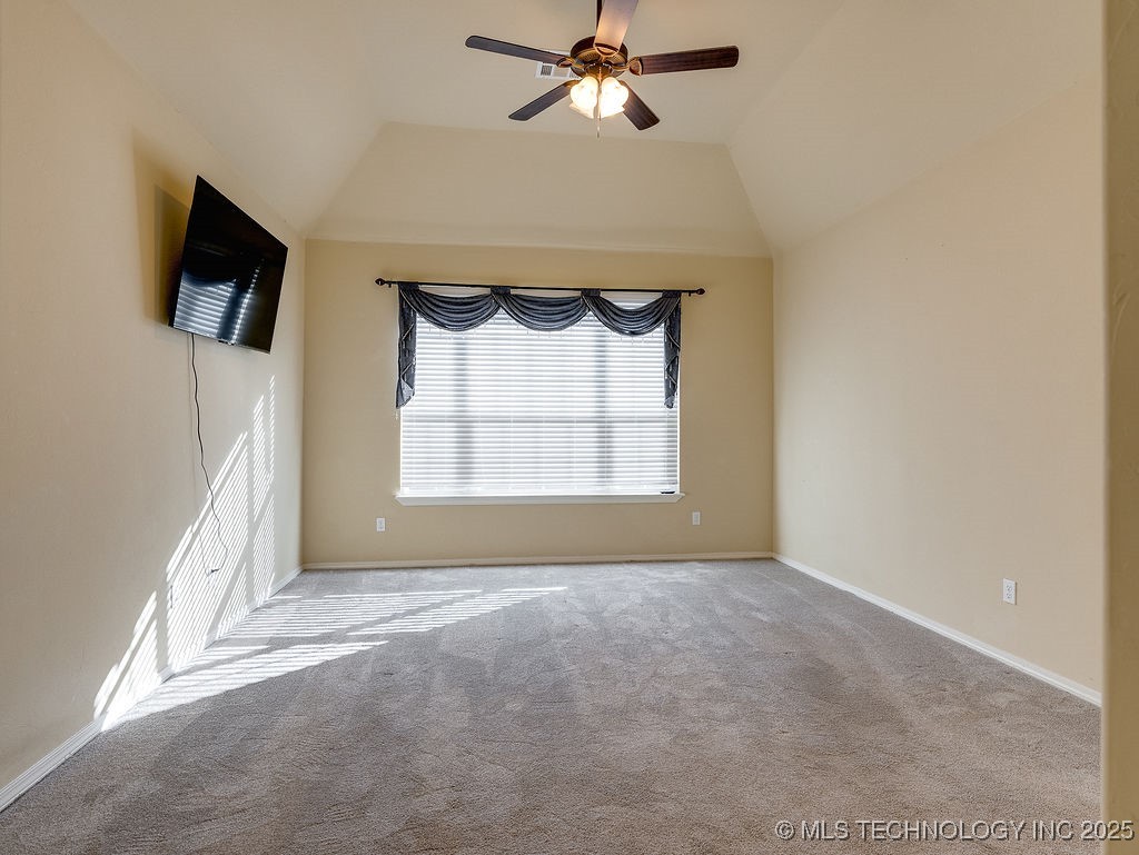 2819 Abbey Drive Property Photo 25