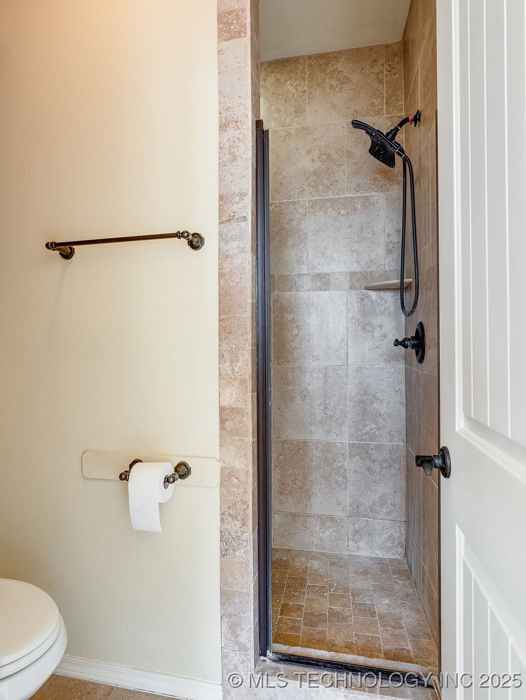 2819 Abbey Drive Property Photo 36