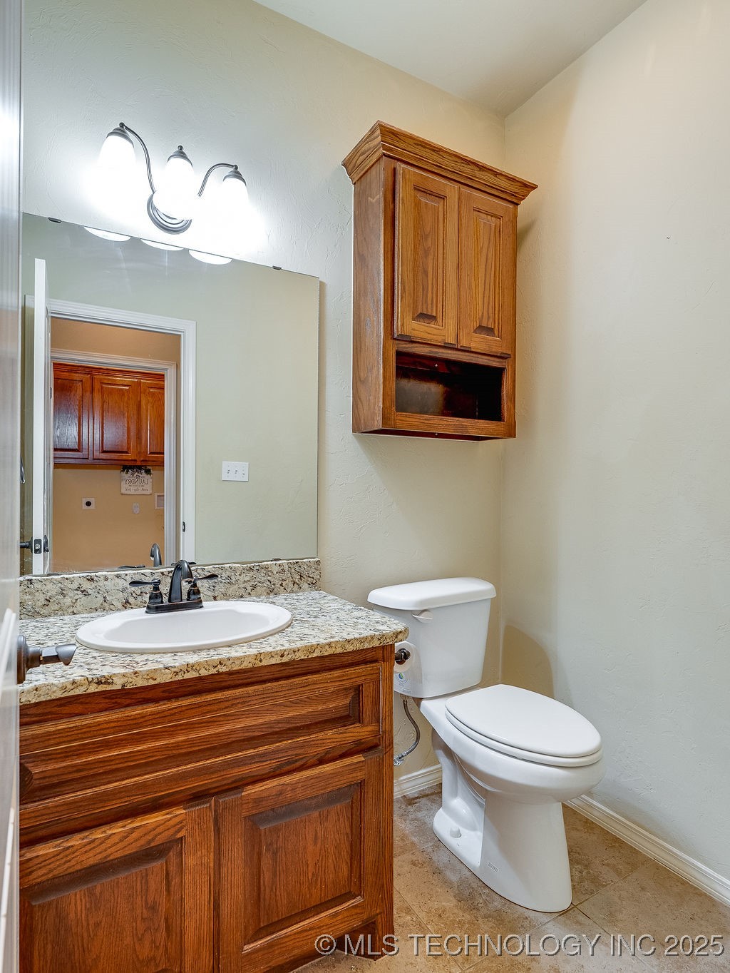 2819 Abbey Drive Property Photo 48