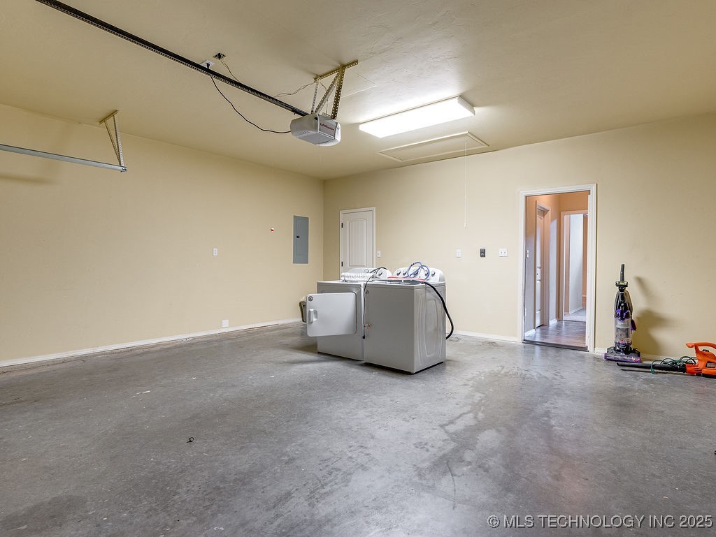 2819 Abbey Drive Property Photo 52