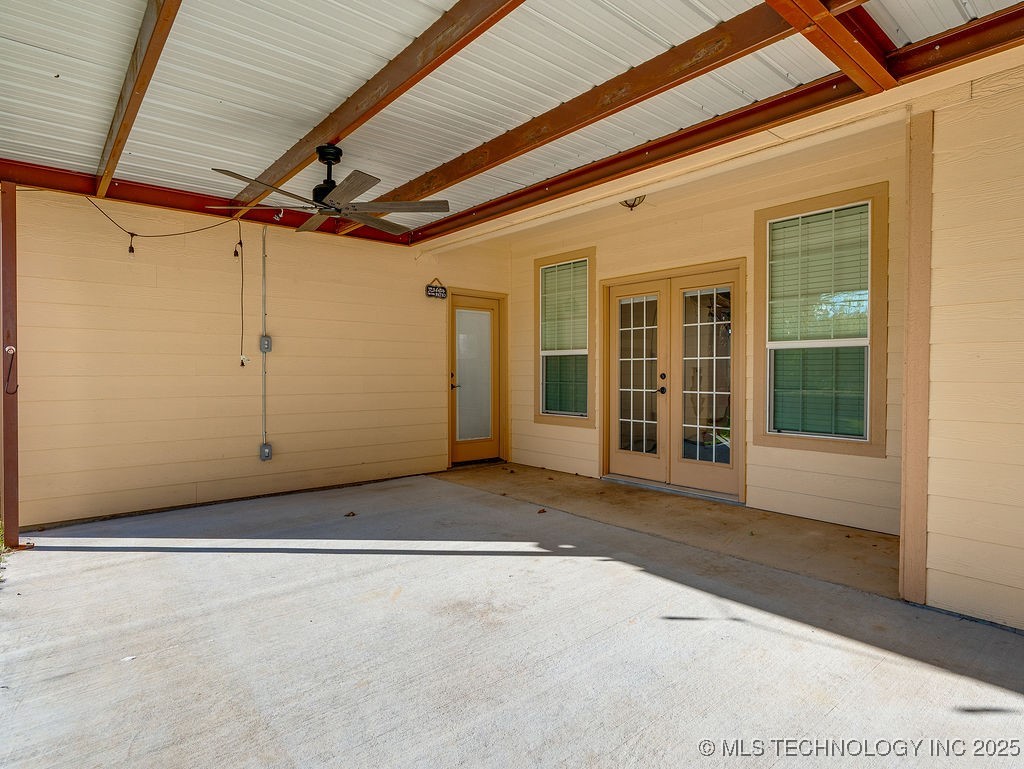 2819 Abbey Drive Property Photo 57