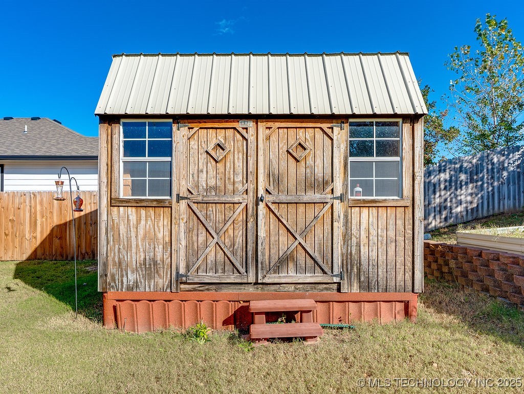 2819 Abbey Drive Property Photo 63