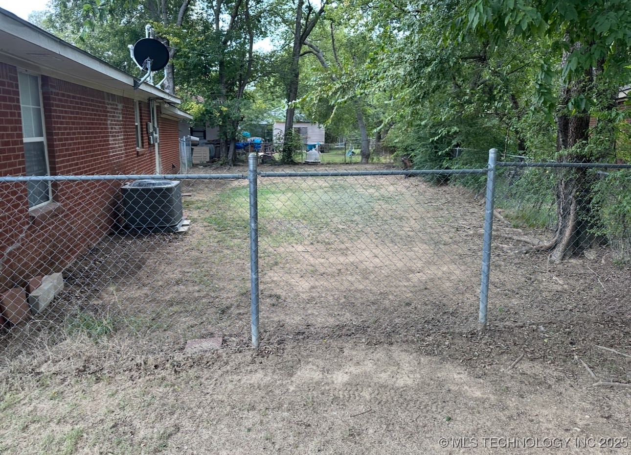 11 Turner Property Photo 10