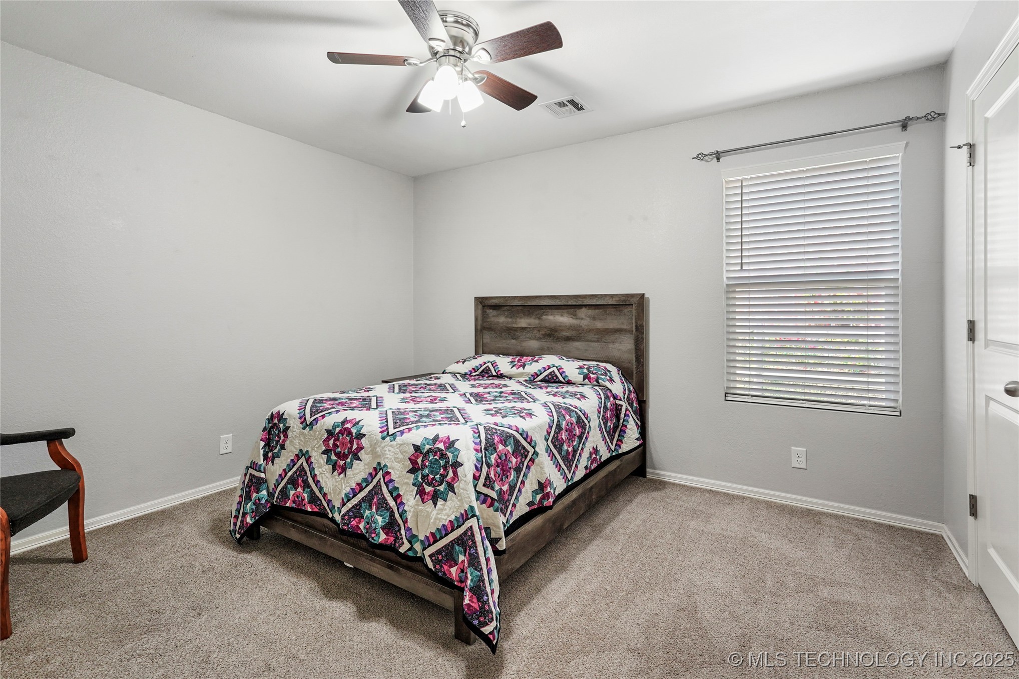 7416 S Laurel Avenue Property Photo 24